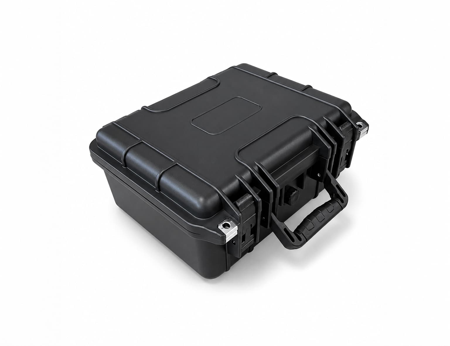 Closed waterproof flightcase with latches and carry handle